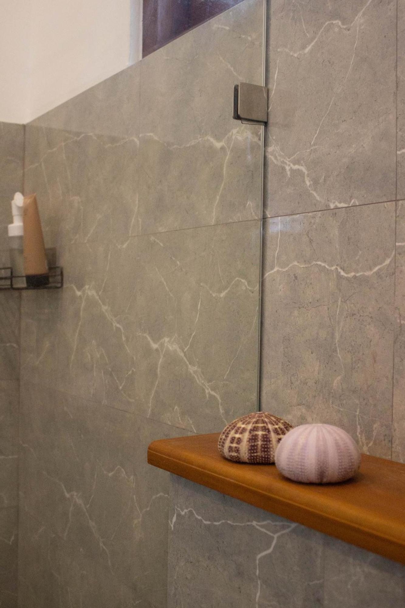 מלון ווליגאמה Uralsurf House מראה חיצוני תמונה