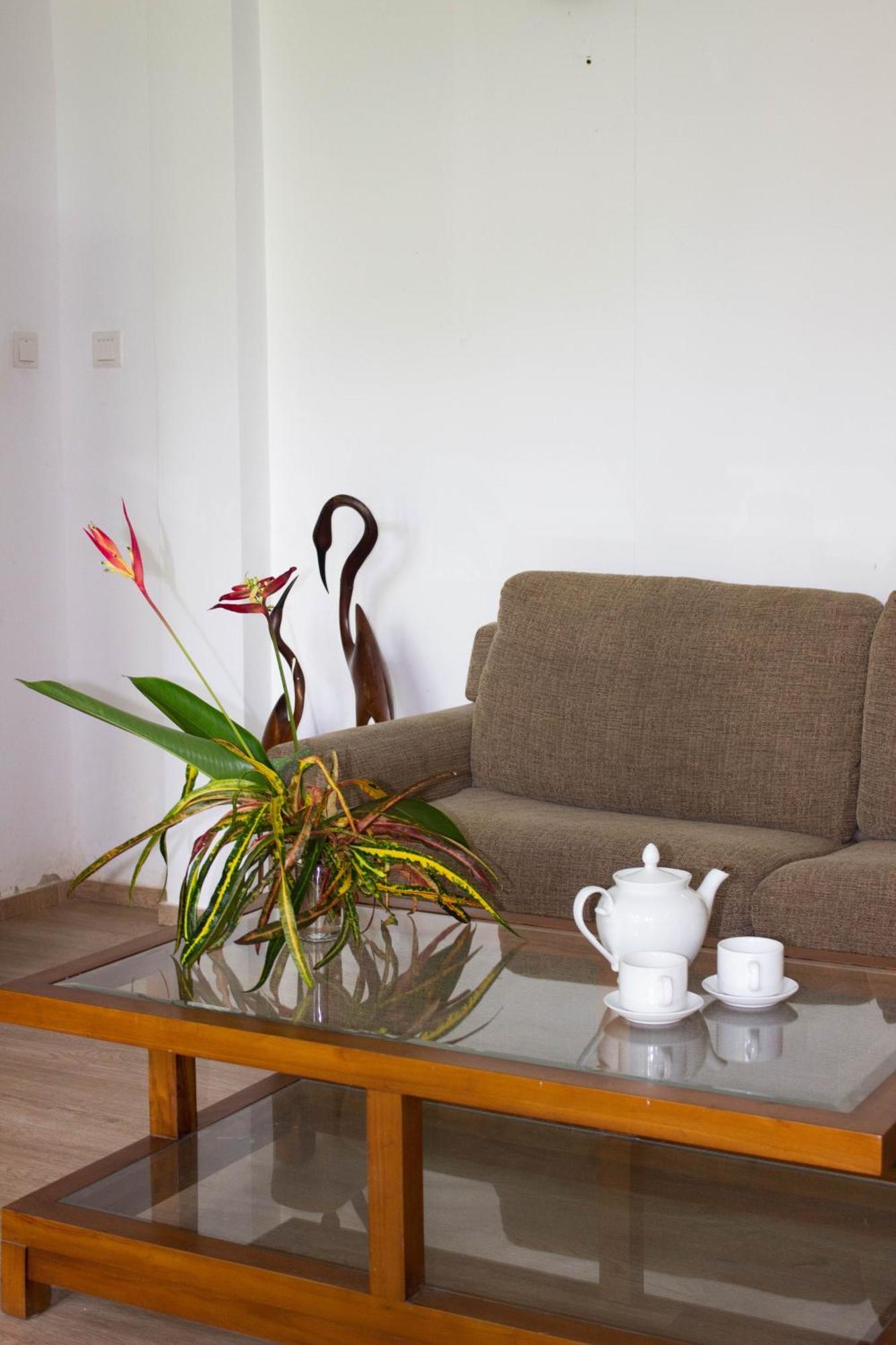 מלון ווליגאמה Uralsurf House מראה חיצוני תמונה